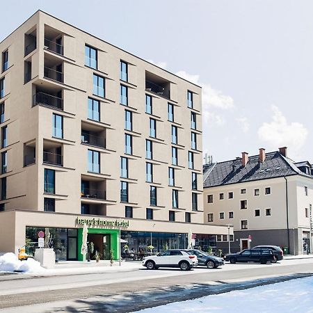 Harry'S Home Bischofshofen Hotel & Apartments Exteriör bild