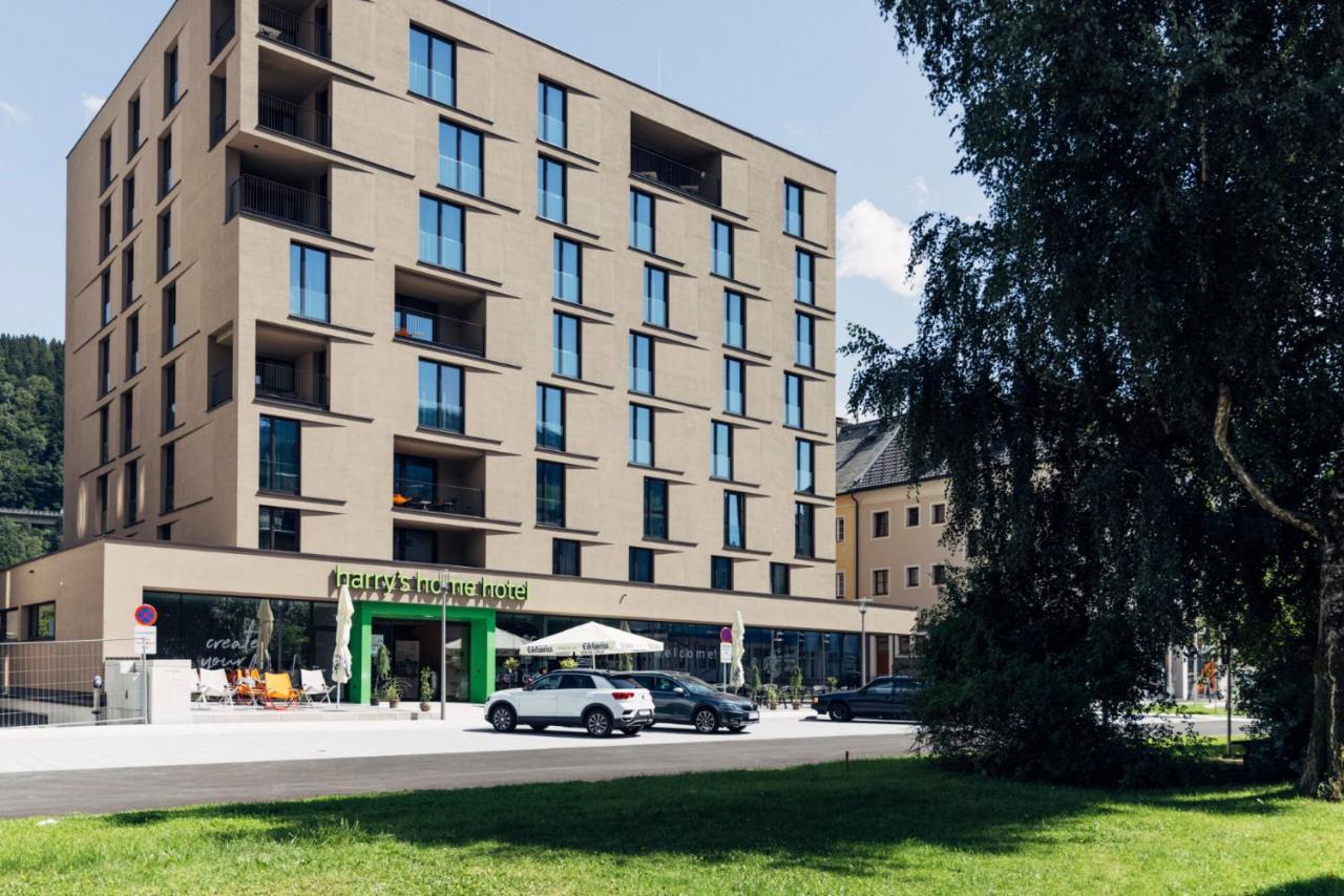 Harry'S Home Bischofshofen Hotel & Apartments Exteriör bild